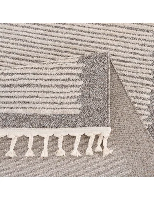 Elegancki dywan ARTY 22310 mokka prostokątny z paskowym motywem