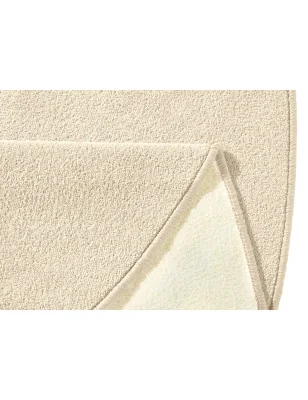 Dywan Jednokolorowy Fancy Okrągły 103003 Beżowy – zbliżenie na teksturę – idealny do: do sypialni