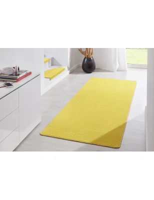 Dywan Jednokolorowy Fancy 103002 Żółty – nowoczesny design z bliska