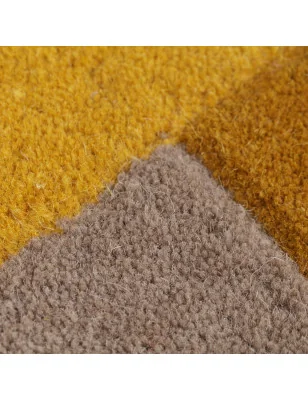 Dywan Wełniany Abstract Collage Ochre Natural – aranżacja w salonie