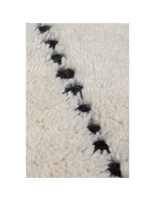 Dywan Wełniany Dottie Linear Czarny/Biały – detal krawędzi dywanu